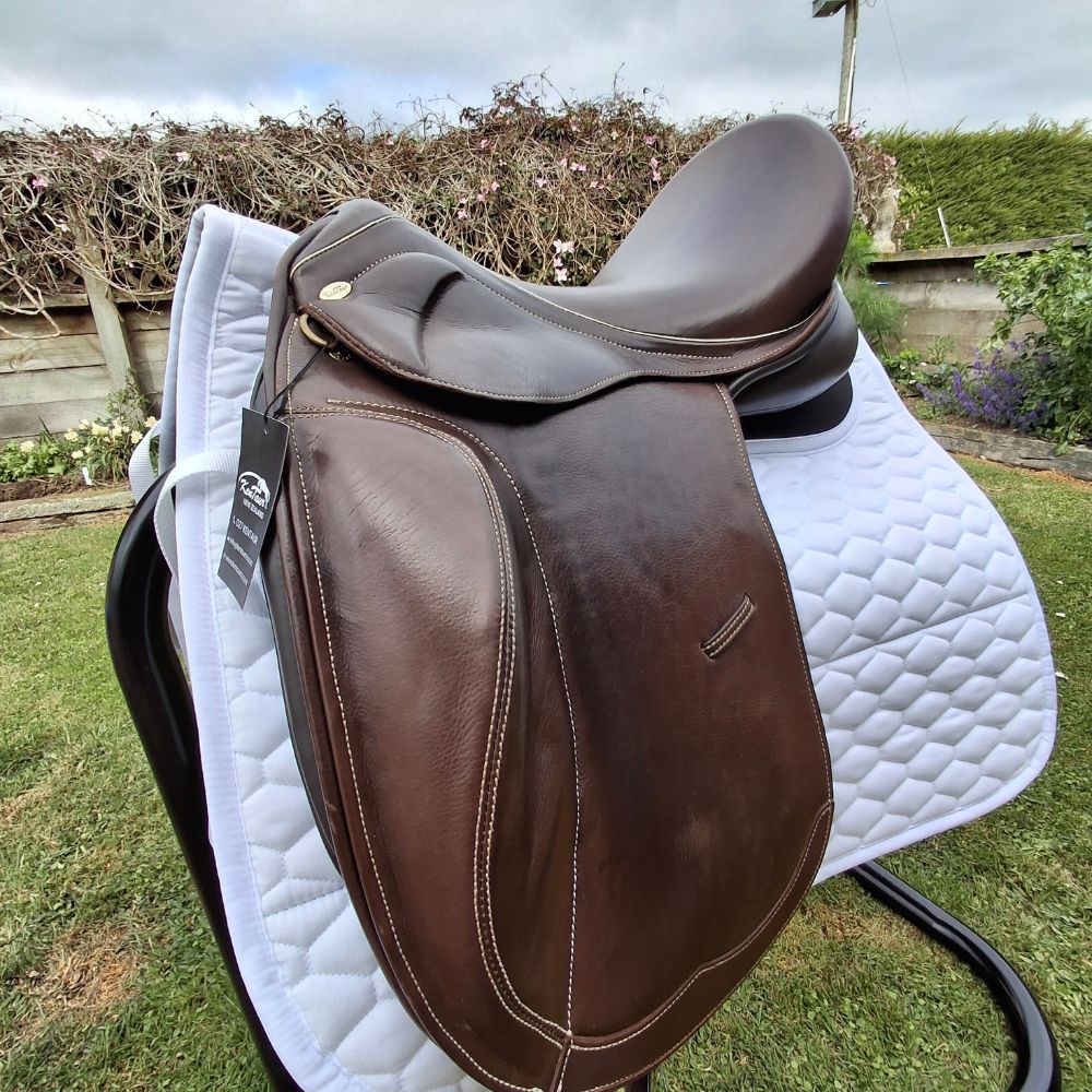 Kentaur Mono Pro Dressage Saddle (ex-demo) - Image 6